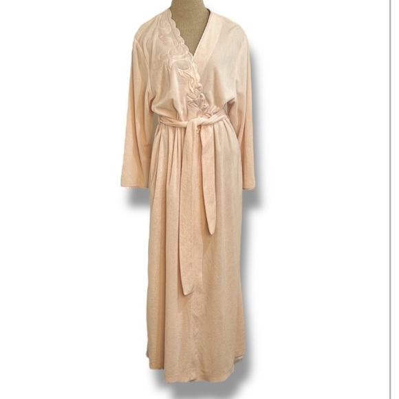 Vintage Diamond Tea Womens Robe Size M Wrap Light Pink Embroidered - Picture 1 of 16